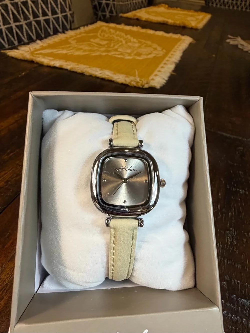 🌟 5 for $25 🌟 Ettika NIB Timeless Texture Bone Leather Square Silver Watch New